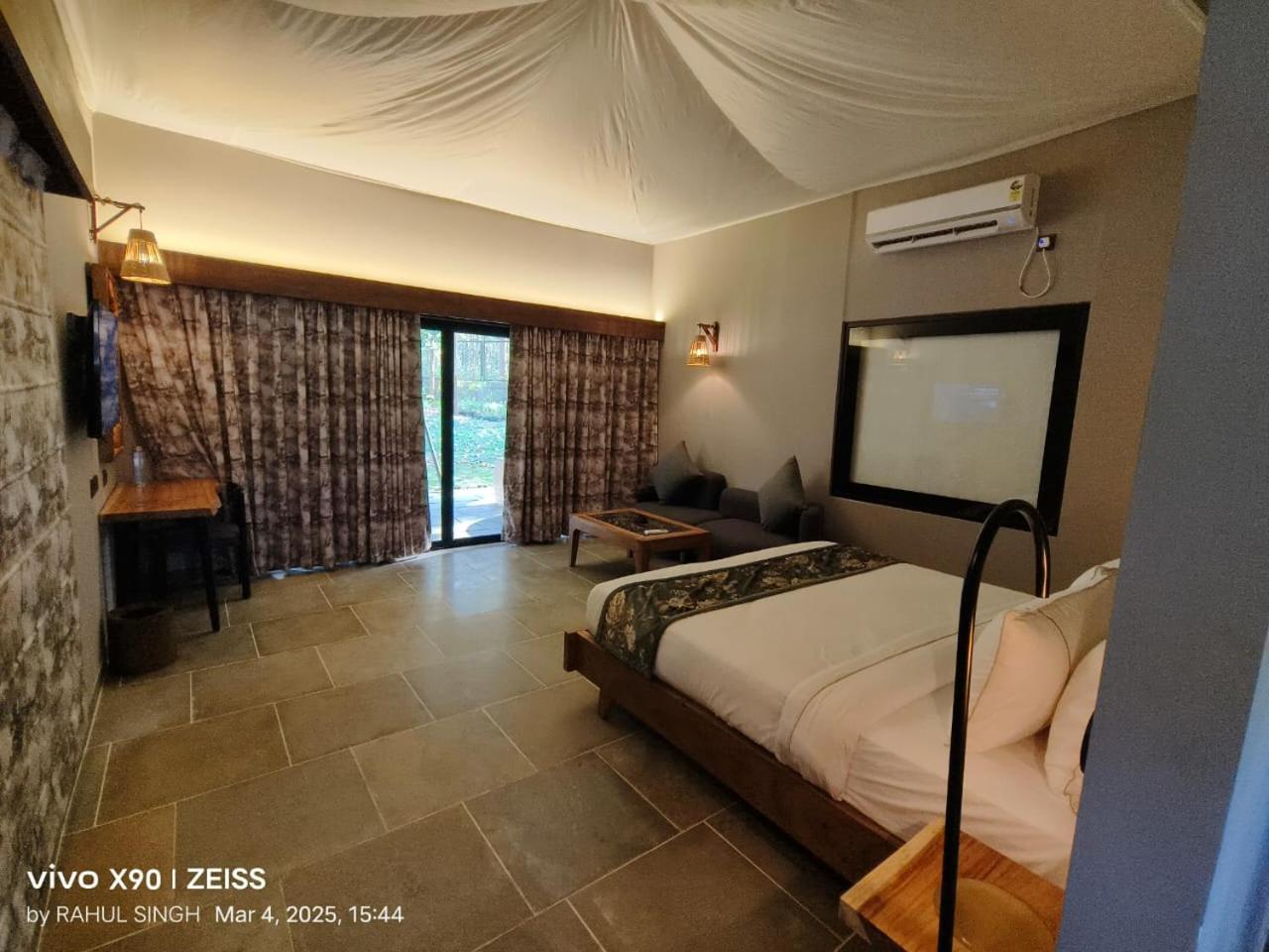 Hotel Sonar Bangla Joypur Forest 외부 사진