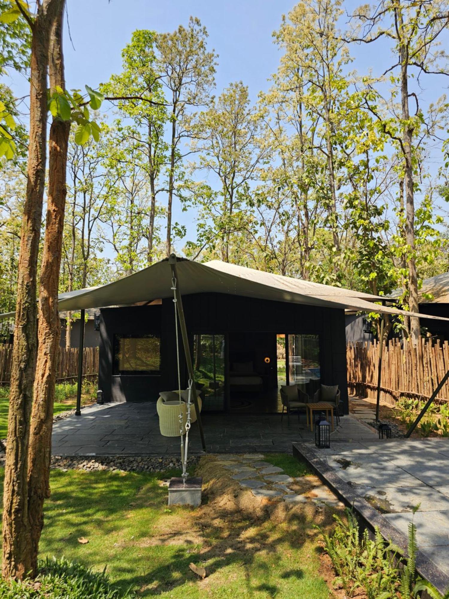 Hotel Sonar Bangla Joypur Forest 외부 사진